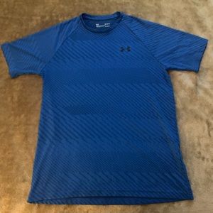 Medium Fitted Under Armour Active Shirt